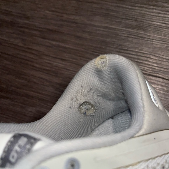 Brooks Adrenaline GTS 22 - Picture 6 of 9